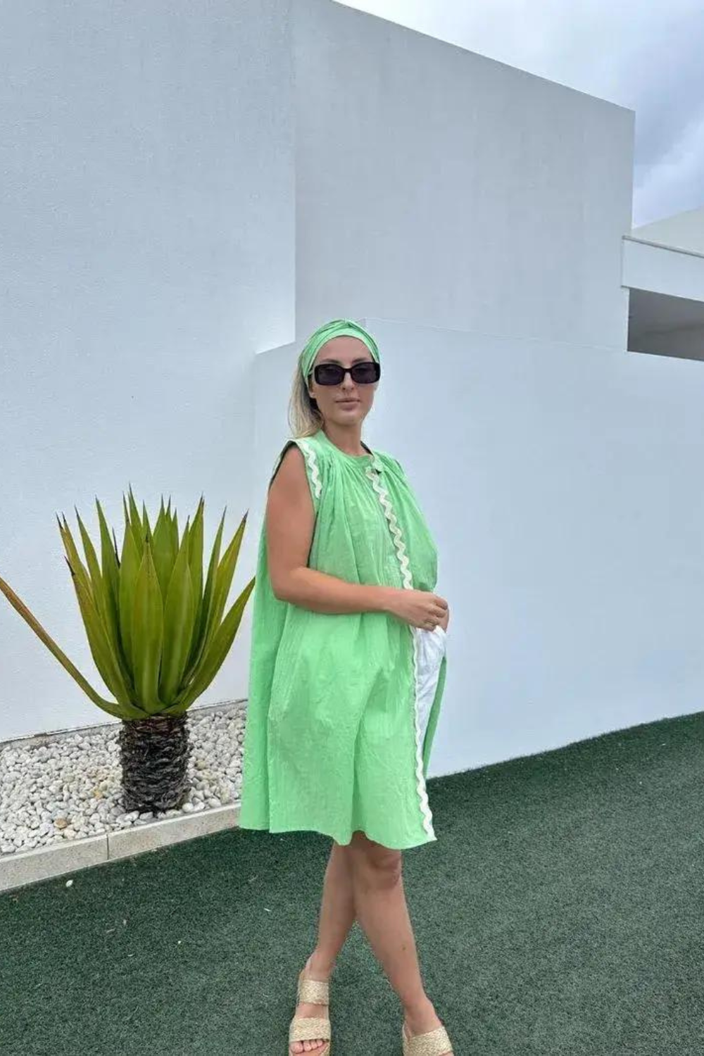 Load image into Gallery viewer, Jas Zig Zag Tunic - Pistachio
